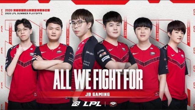 肩负一定的 肩负一定的