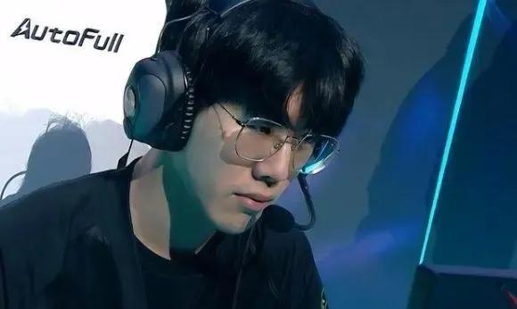 全队会为下 全队会为下